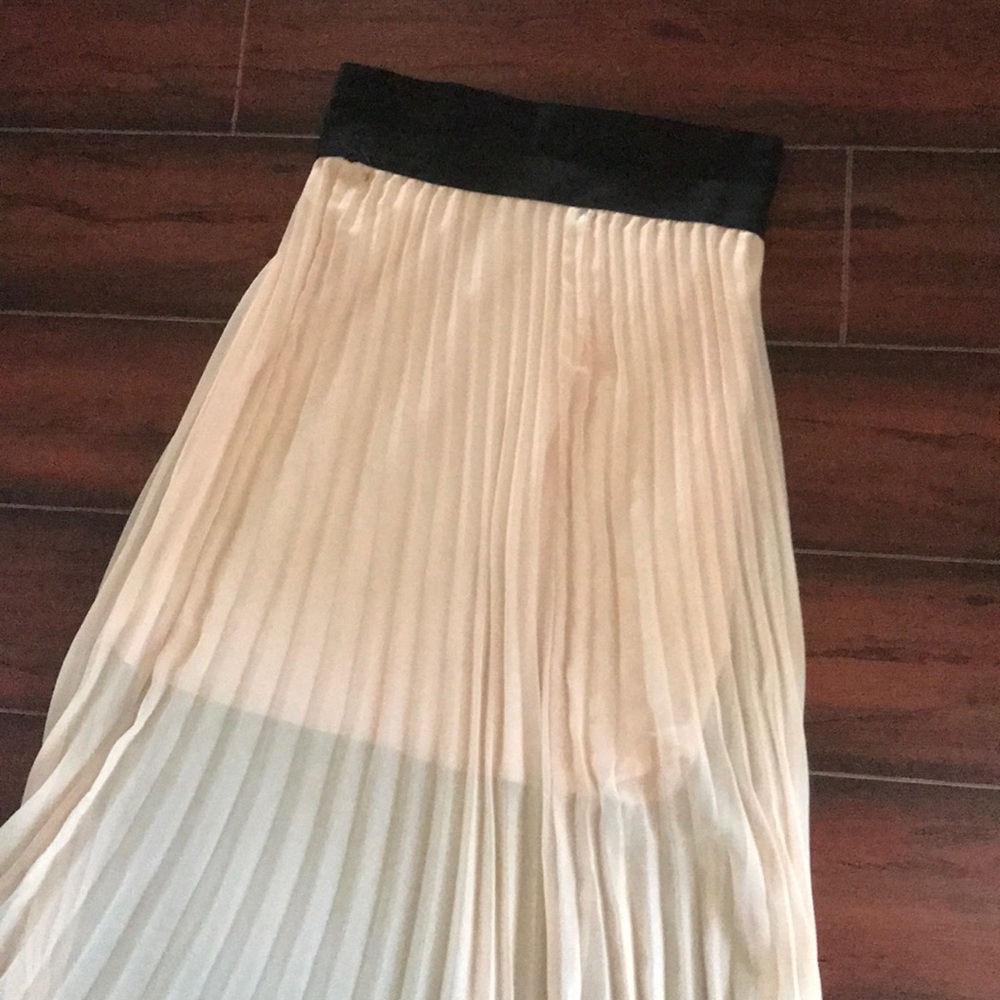 Pink chiffon pleated maxi skirt